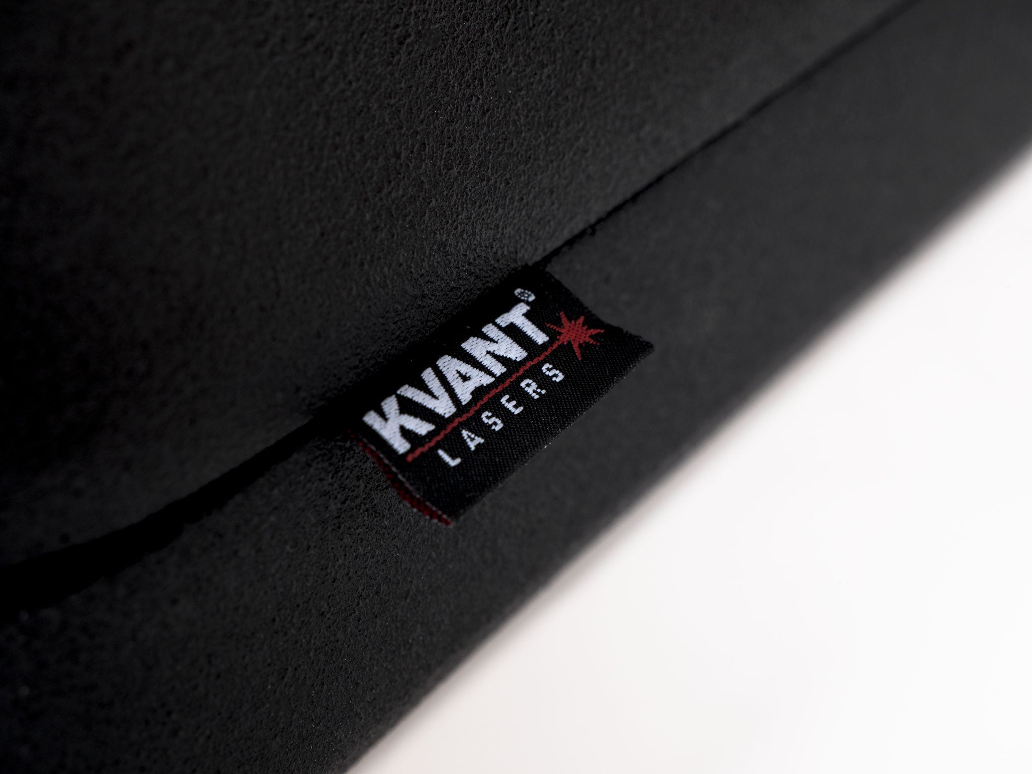 Kvant Lasers - Atom 58 touring professional laser display projector_8