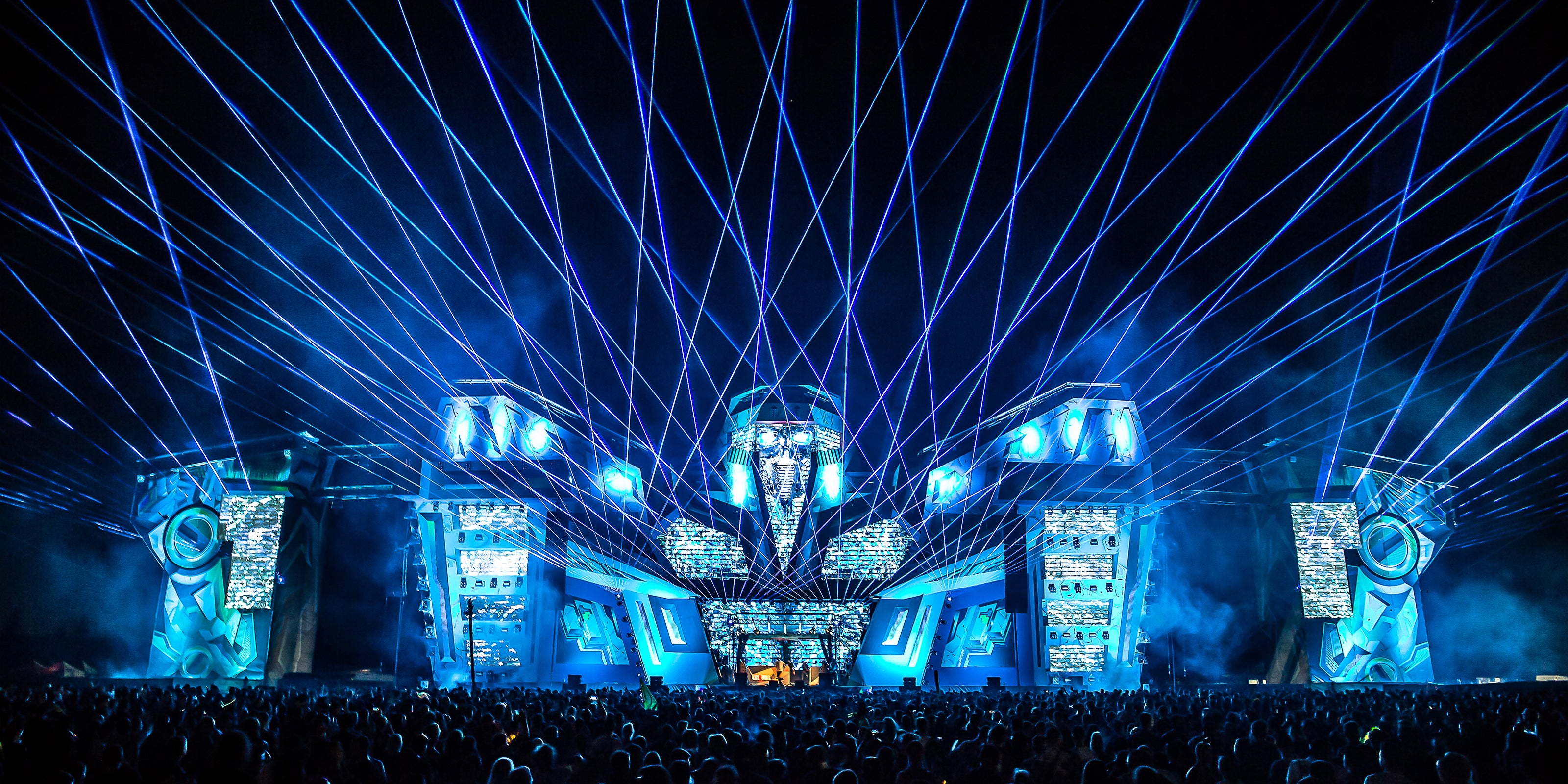 LASERS FOR FESTIVALS, OUTDOOR ARENAS AND FIREWORKS