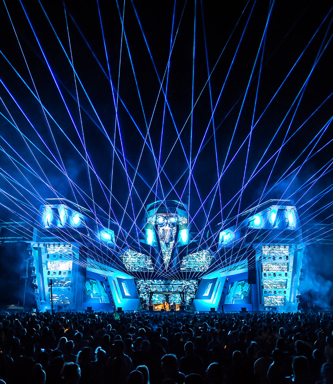 LASERS FOR FESTIVALS, OUTDOOR ARENAS AND FIREWORKS Mobile