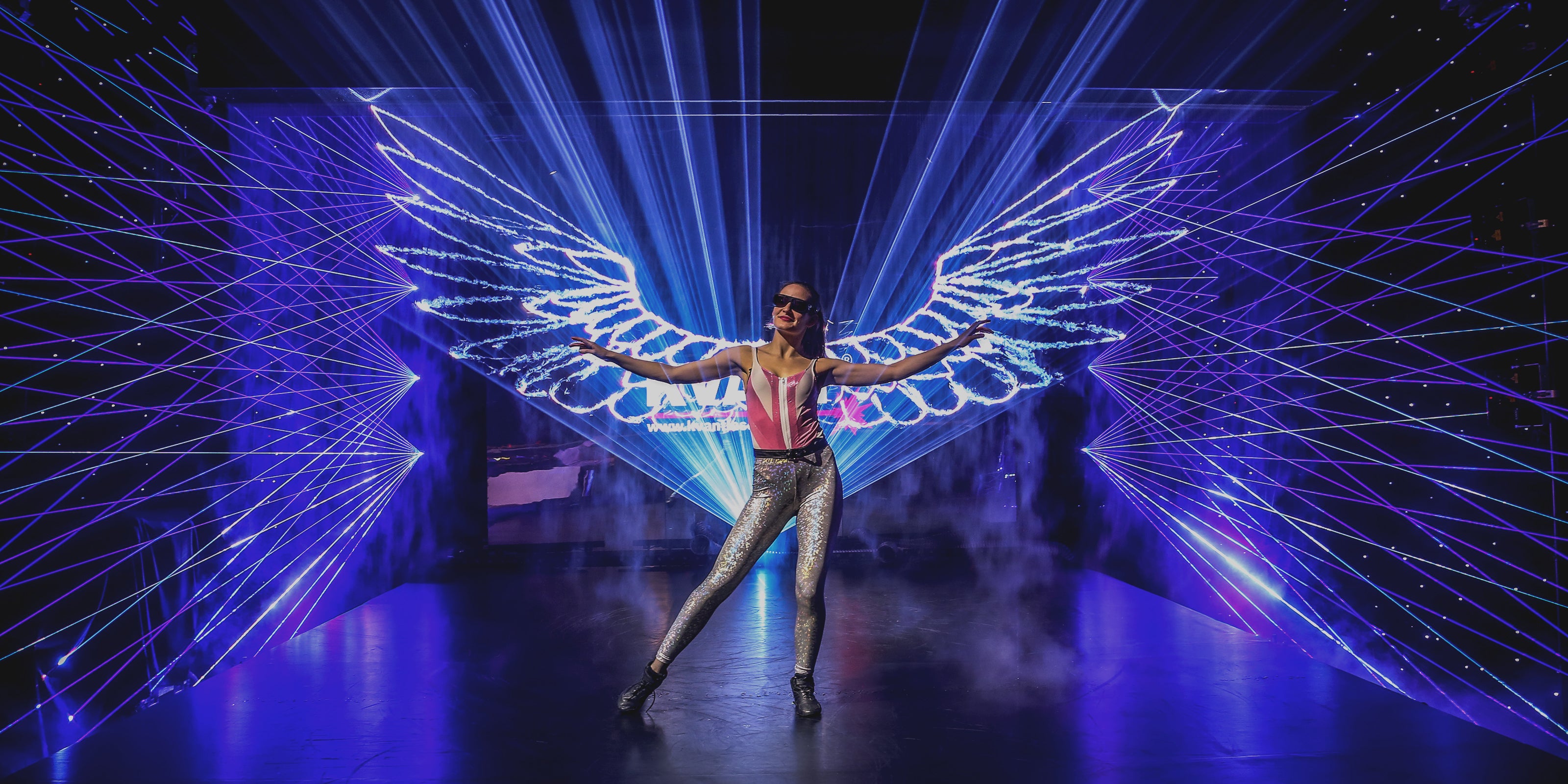 LASERS FOR PROJECTING HIGH-DEFINITION LASER GRAPHICS AND ANIMATIONS